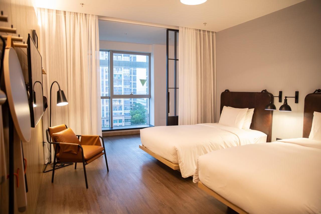 Moxy Shenzhen North Station Hotel Kültér fotó